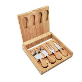 Formaggioâ„¢: Bamboo Cheese Board & Tool Set